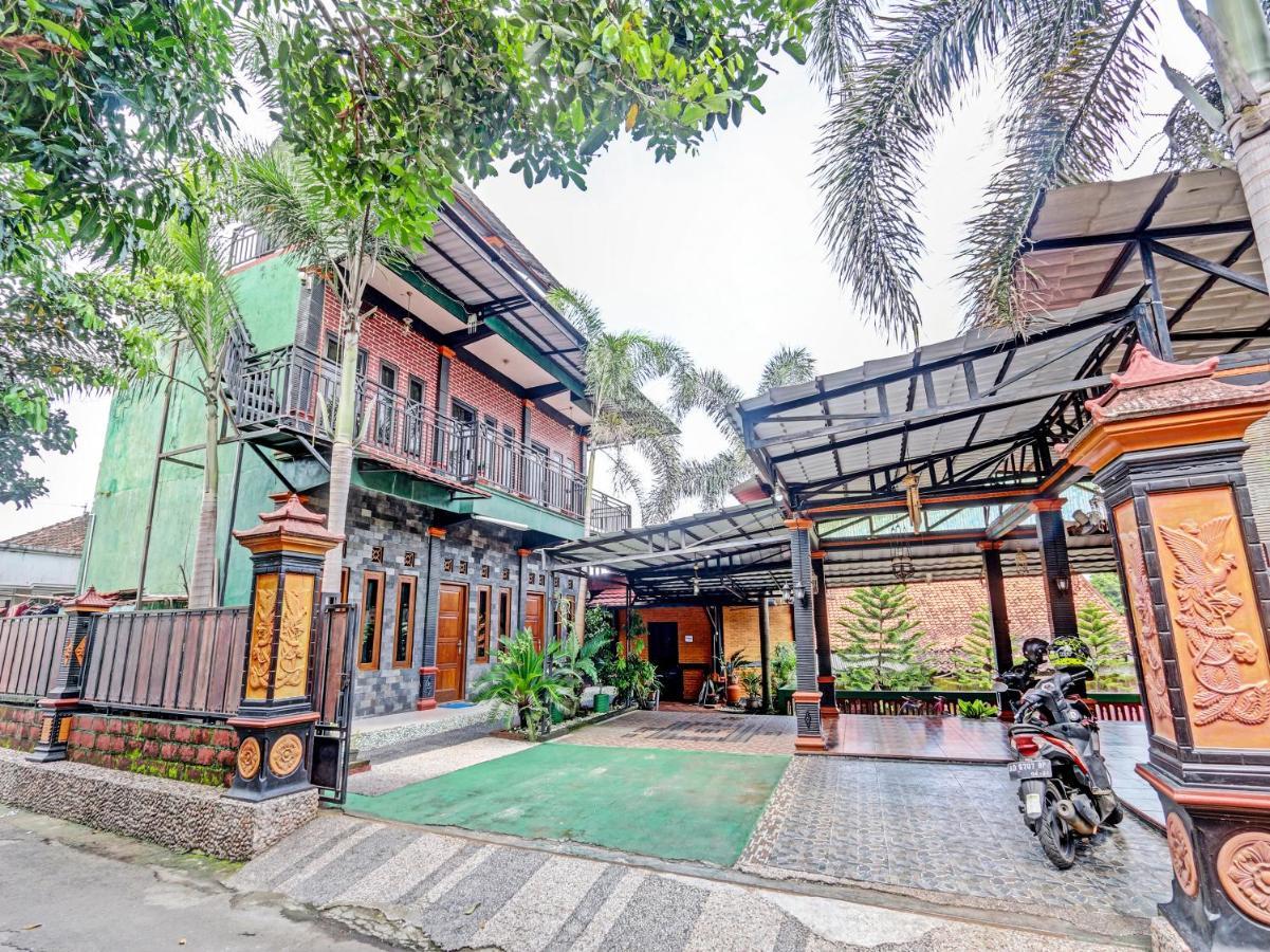 Wonogiri Spot On 91337 Pandu Homestay Klaten מראה חיצוני תמונה
